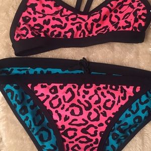 Dolfin Bellas Reversible Bikini